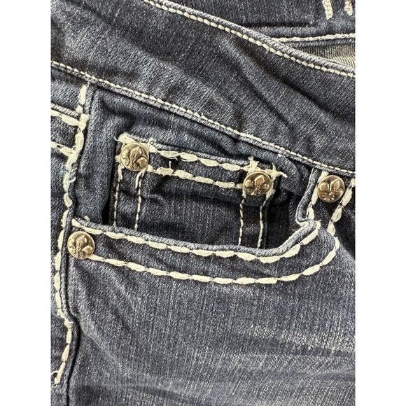 Miss Chic Women’s Jeans Size 5 Dark Wash Bootcut Embroidered Pocket EUC - Picture 13 of 16